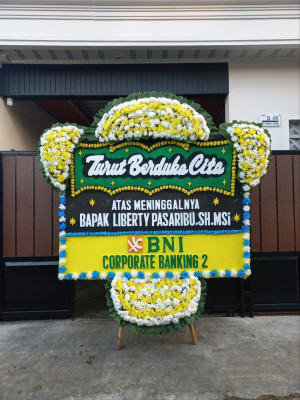 Papan Bunga Duka di Genggulang