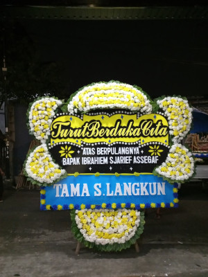 Papan Bunga Duka di Genggulang